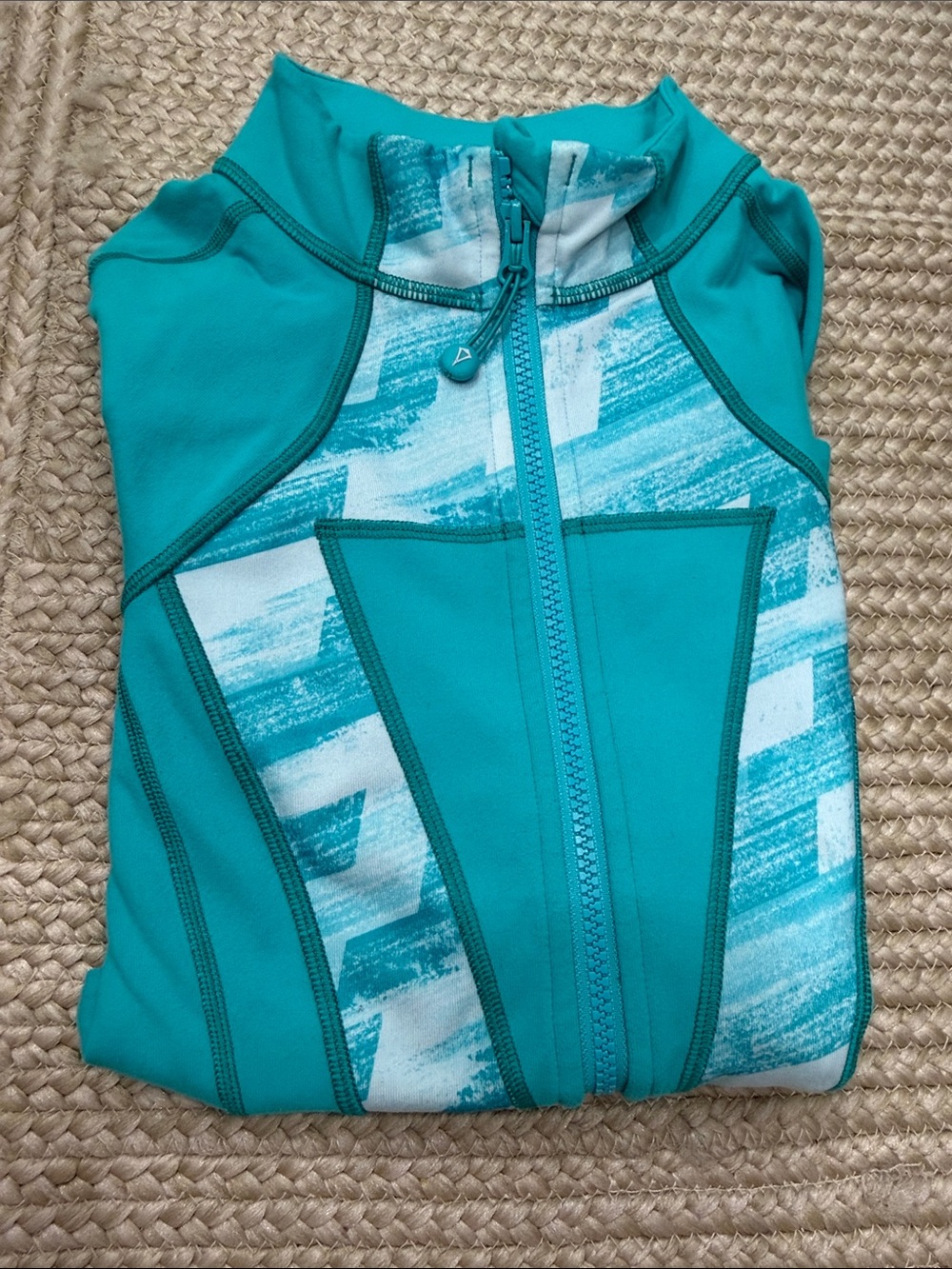 Girls Ivviva Teal and white define jacket